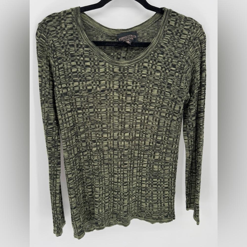 Absolutely Creative Worldwide Open Back Cutout Long Sleeve Shirt